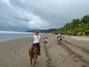 Horseback Riding to the Beach Tours